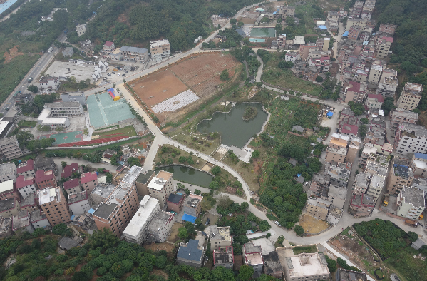 无人机高空航拍图(白云区太和镇白山村)