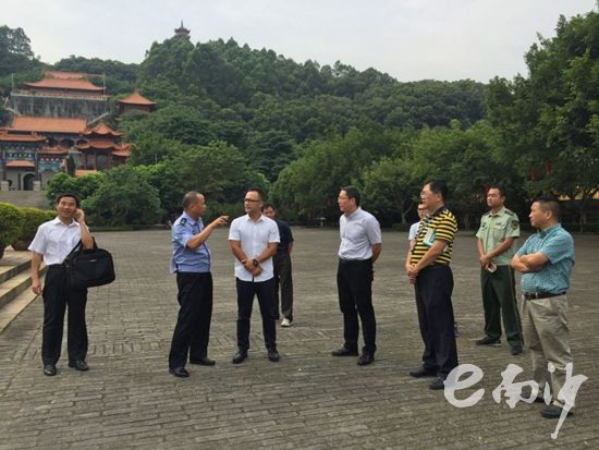 南沙区副区长刘朝阳等前往天后宫旅游风景区进行旅游安全生产大检查