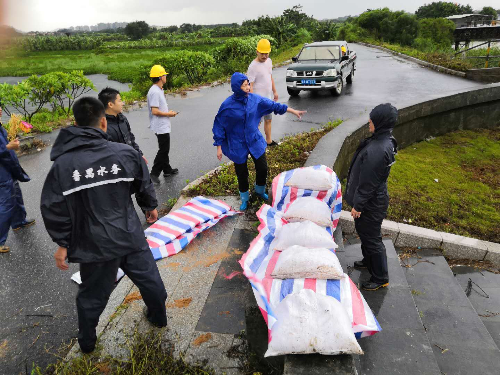 广州番禺区水务系统全力抗击台风"海高斯"